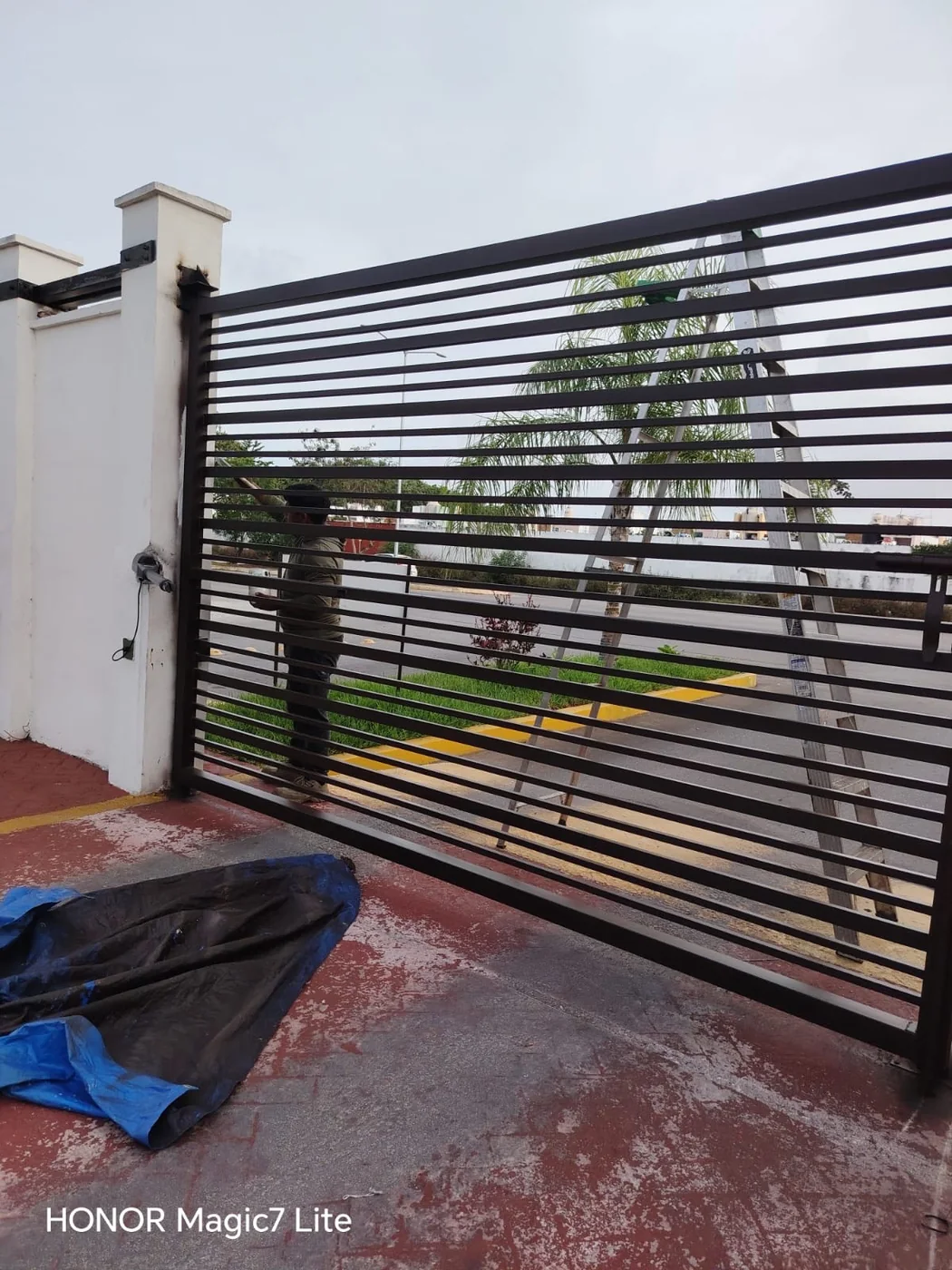 Acceso antes del trabajo de pintura