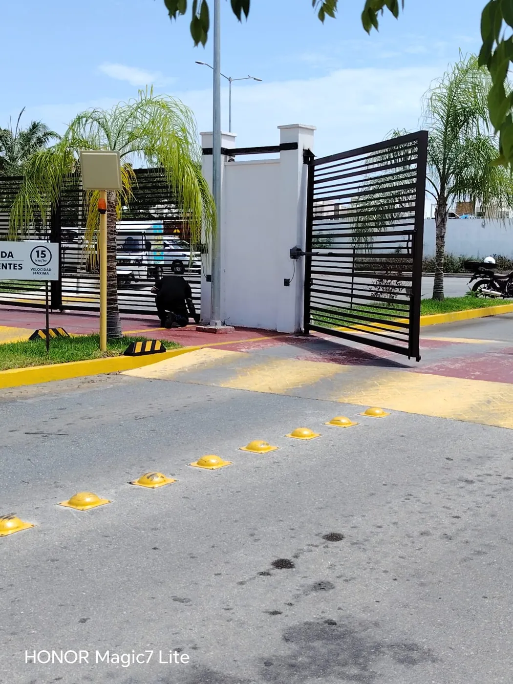 Acceso del condominio supervisado